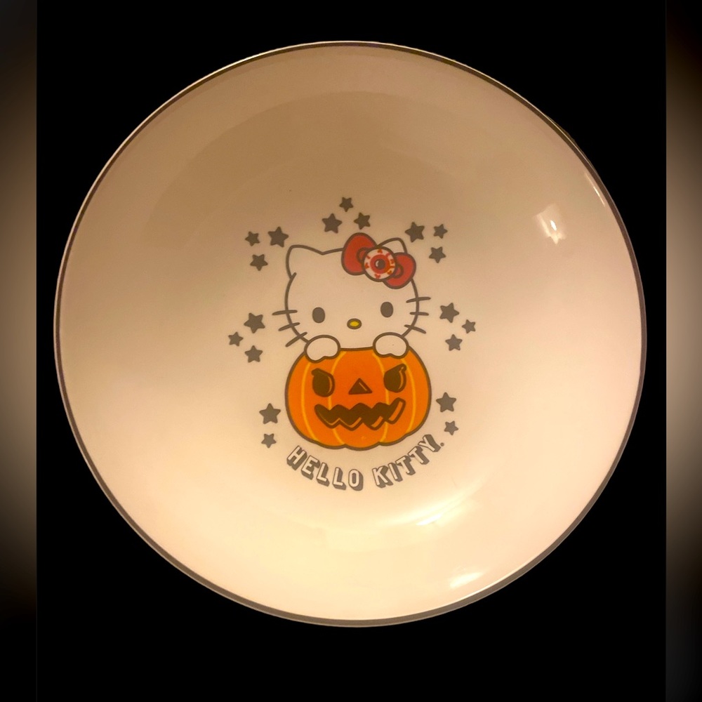 Hello kitty Halloween Bowl